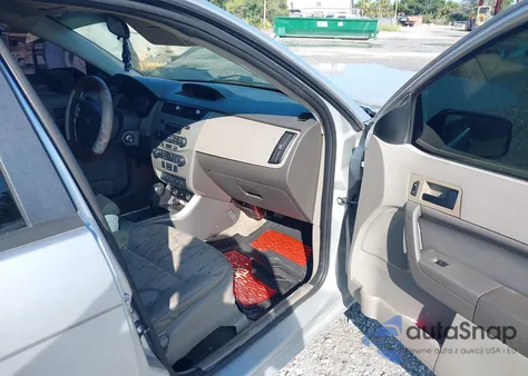 2011 Ford Focus Se from USA, damaged, VIN 1FAHP3FN1BW142754